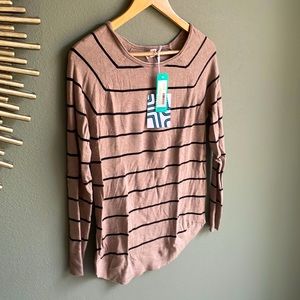 Small Stitch Fix Top, new